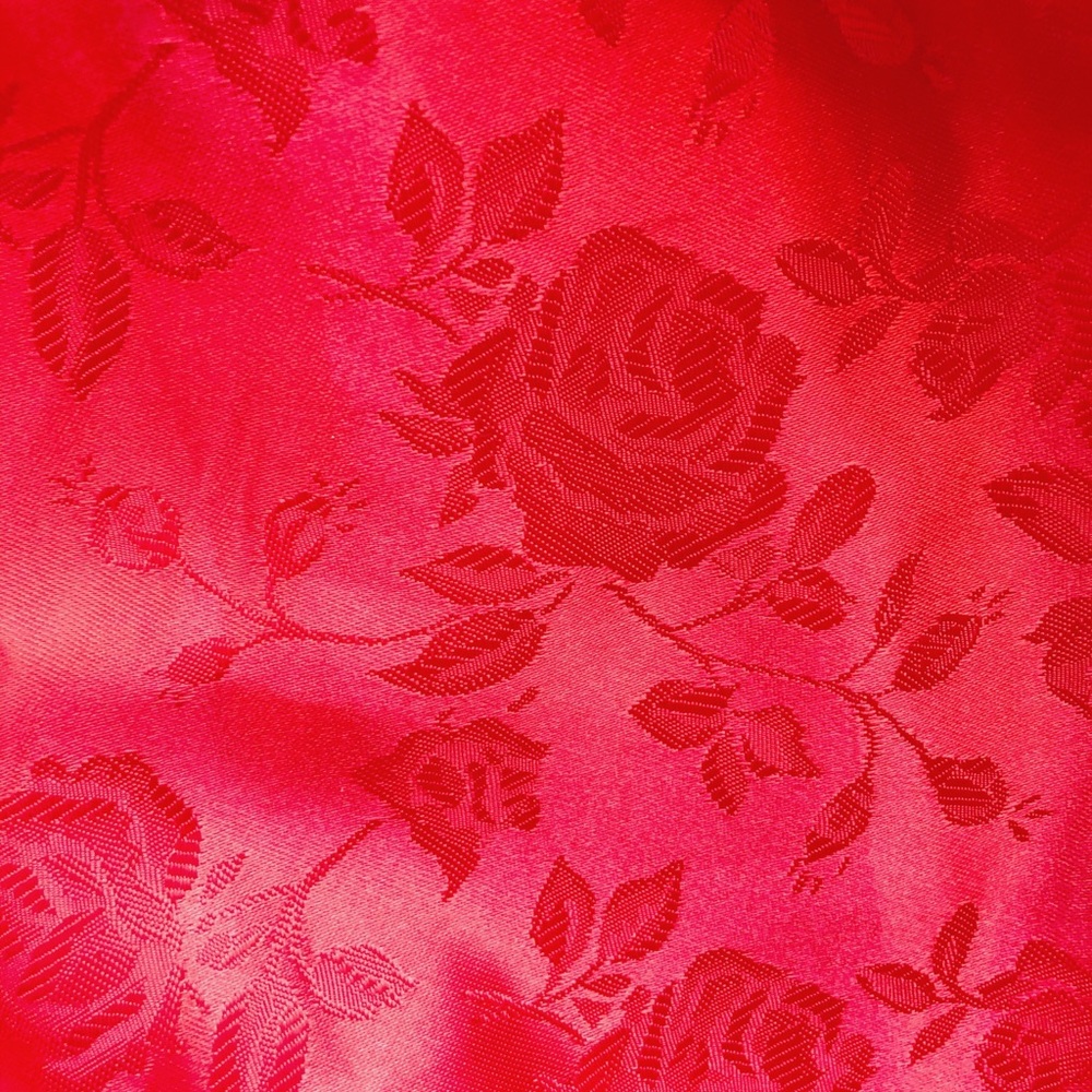 Princess Polly red skirt with rose pattern - Picture 2 of 2